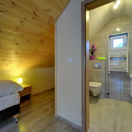 Olympia W Przesiece بيت ضيافة 4*