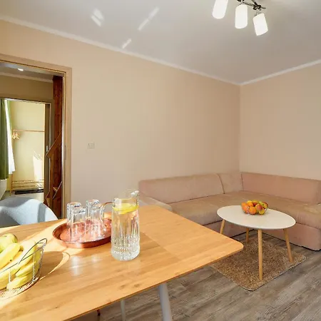 Olympia W Przesiece بيت ضيافة 4*