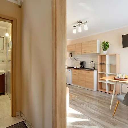 Olympia W Przesiece 4*