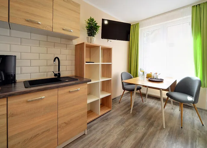 Olympia W Przesiece 4*